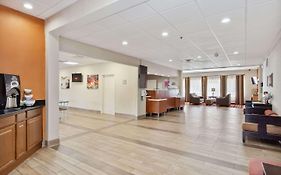 Quality Inn & Suites Morgantown - University Area